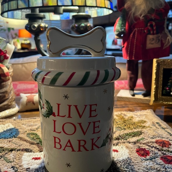 Lenox Holiday Pet Treat Jar - Picture 3 of 4